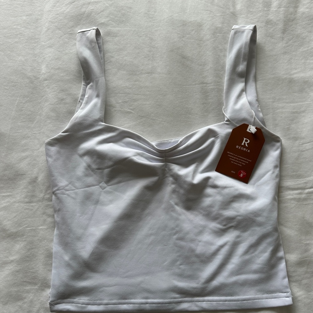 ReoRia Classic White Tank Top